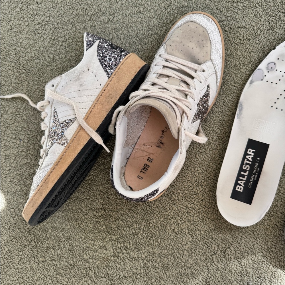GOLDEN GOOSW Ballstar White and Gray Sneakers - Picture 5 of 5